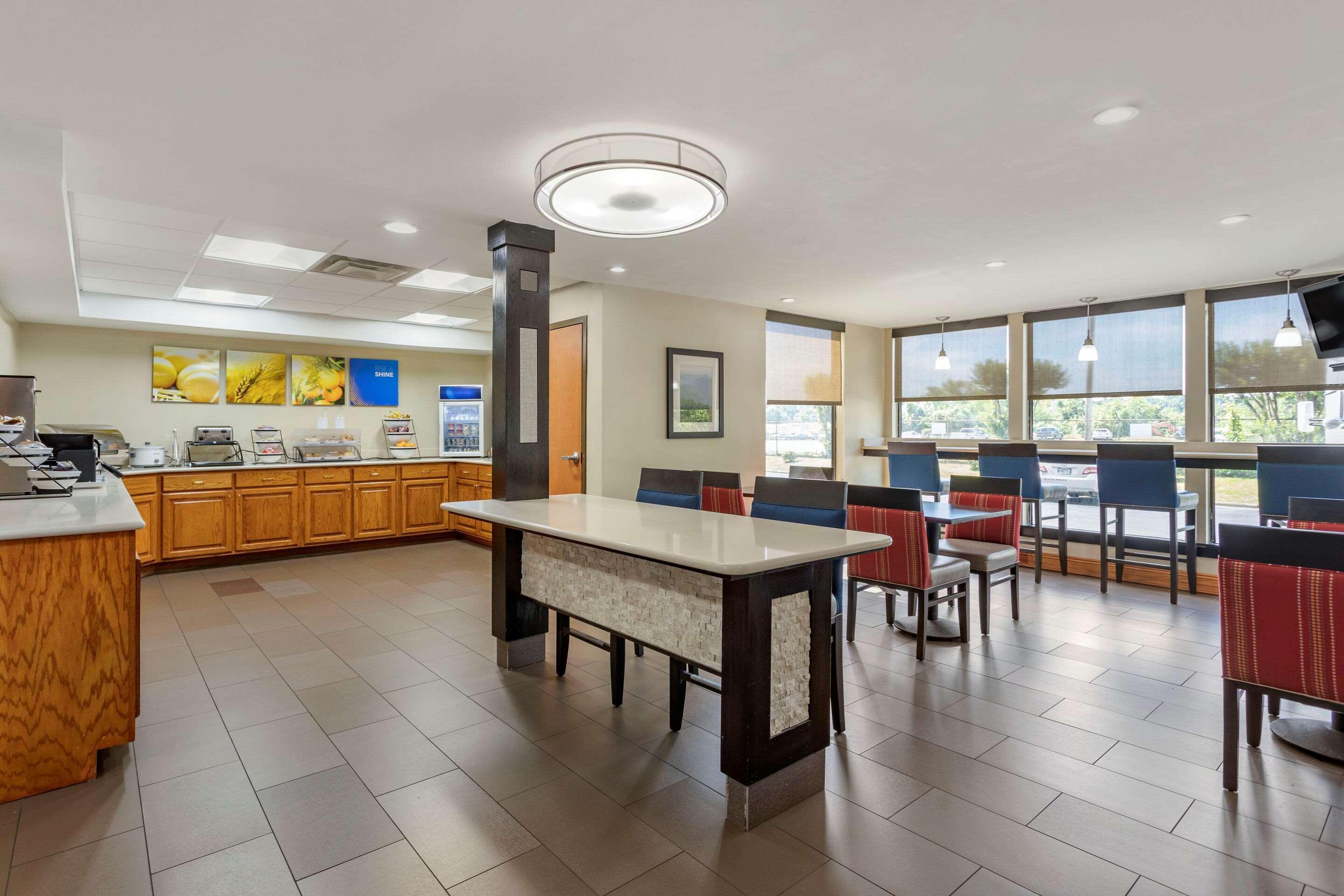 Comfort Inn & Suites Airport Little Rock Eksteriør billede